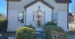 6586 Barker St, Niagara Falls, ON L2G 1Y8