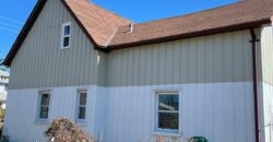 6586 Barker St, Niagara Falls, ON L2G 1Y8