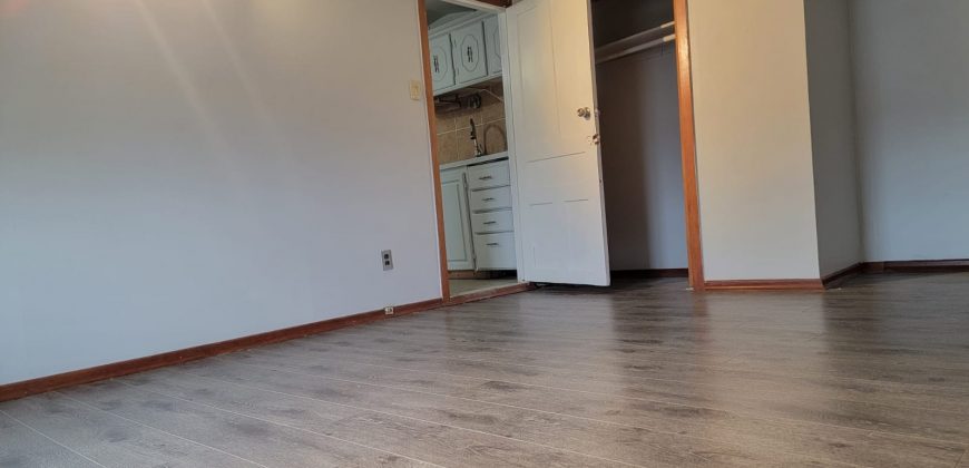 4642 Simcoe Street, Niagara Falls, L2E 1V2