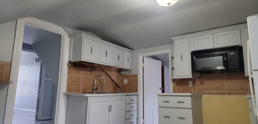 4642 Simcoe Street, Niagara Falls, L2E 1V2