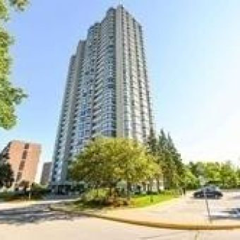 #604 -8 LISA ST N, Brampton, Ontario L6T4S6