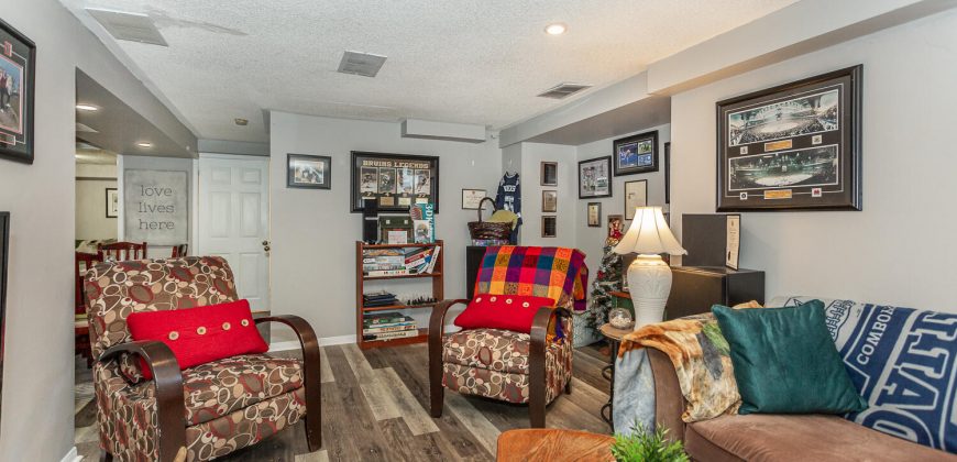 61 DESERT SAND DR