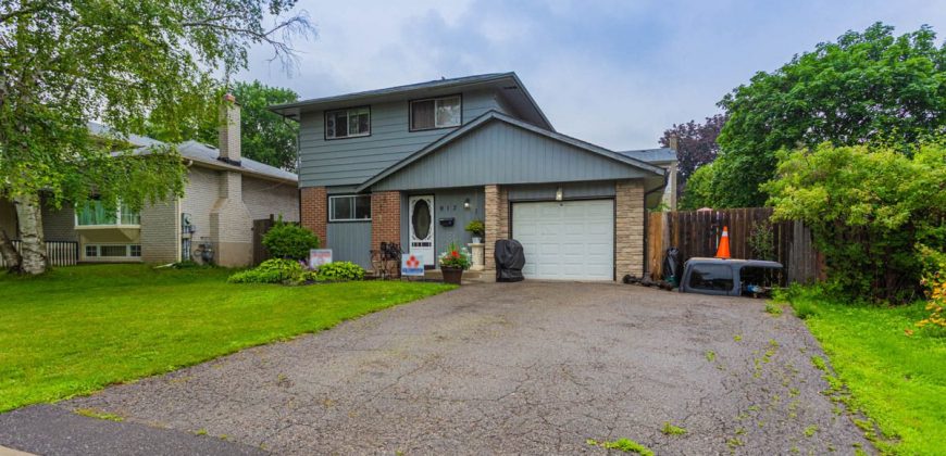 913 Carnaby Cres Oshawa, Ontario L1G2Y7